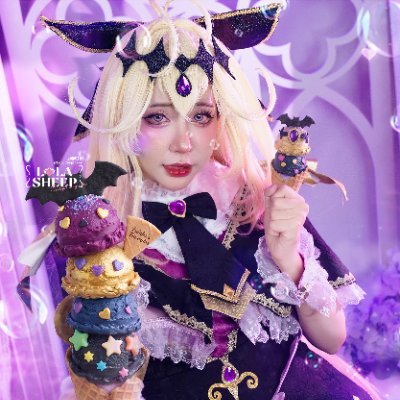 LolaCosplayer's profile picture