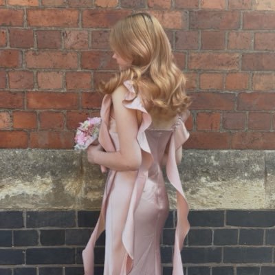 emily 🎀's profile picture