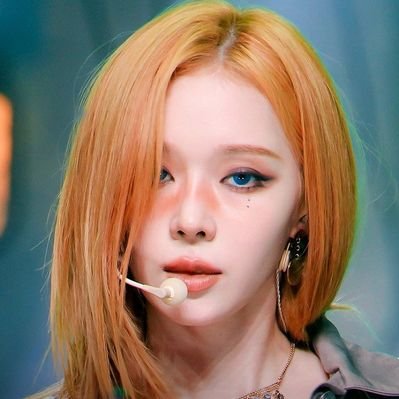 minminsfavor's profile picture