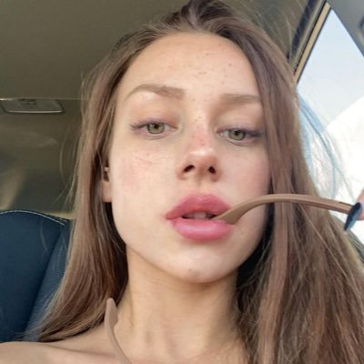 expos___'s profile picture