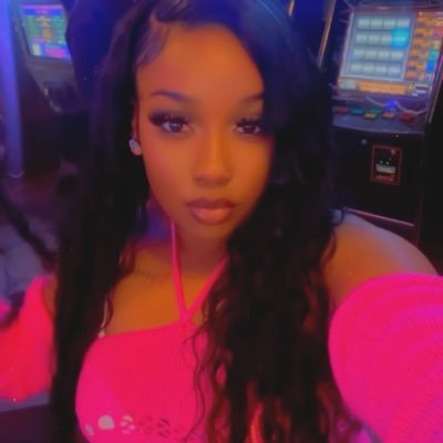 ✨ Mrs. Trendsetter ✨'s profile picture