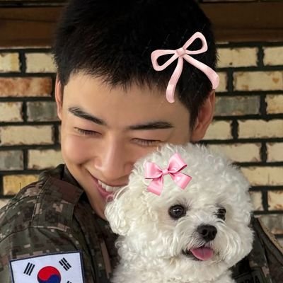 cewniverse's profile picture