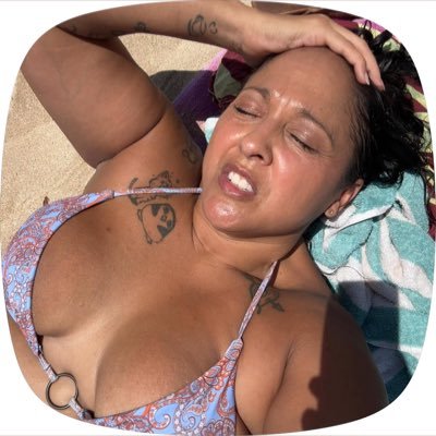 Tina 🌸's profile picture