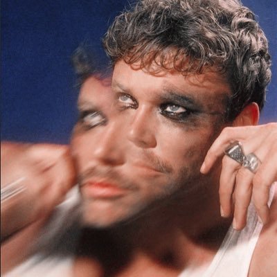 hourly ashton irwin's profile picture