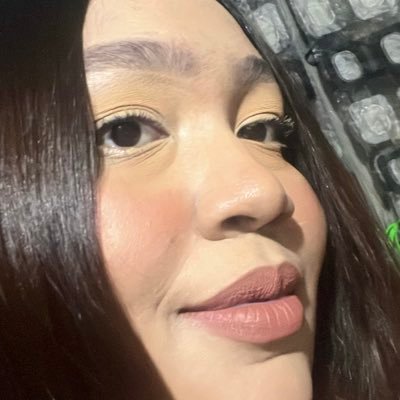 nɞ's profile picture