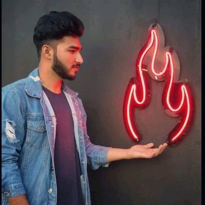 Cᴀɴᴅʏ_Boʏ💫's profile picture