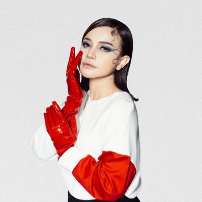 Rossa Roslaina's profile picture