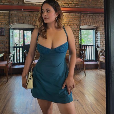RichaPundir69's profile picture
