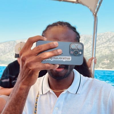 kunié 🦅's profile picture