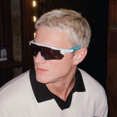 yan's profile picture