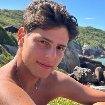 biellbez's profile picture