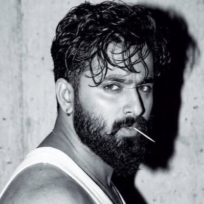 psantosh_44's profile picture