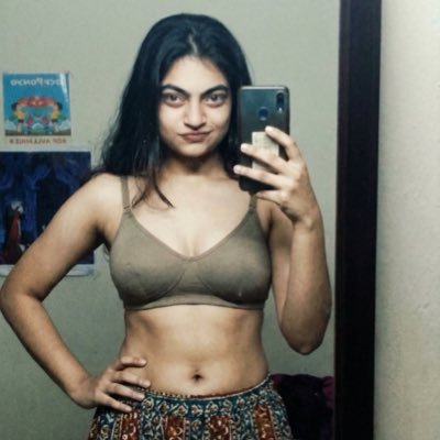 Sinamika13504's profile picture