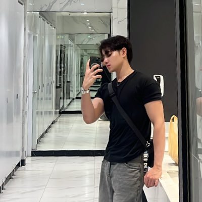 DK's profile picture