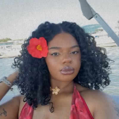 TriniGoddess__'s profile picture