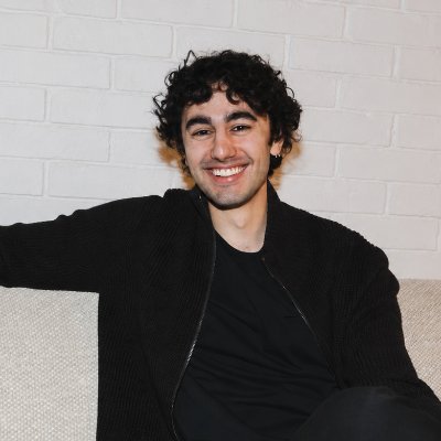 esandurrani's profile picture