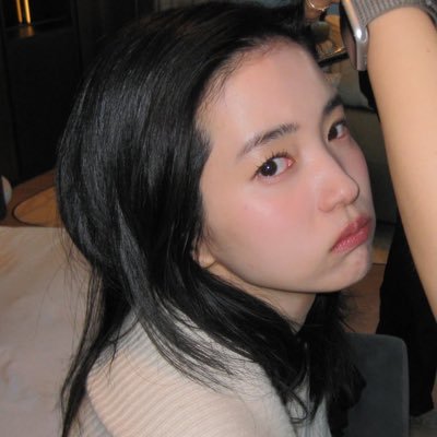 vampirehollzy's profile picture
