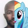 Thaiss profil fotoğrafı