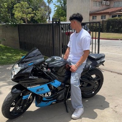 Julian733088's profile picture