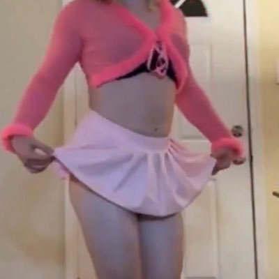 sissyslutlucyy's profile picture