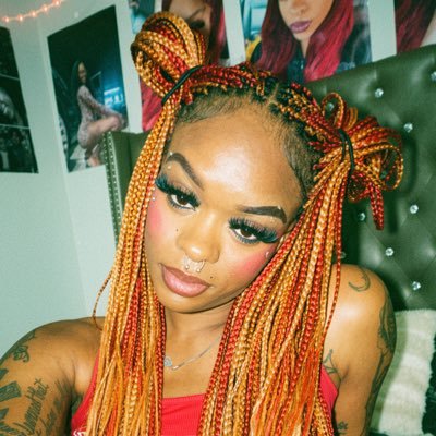 tharealshenaa's profile picture