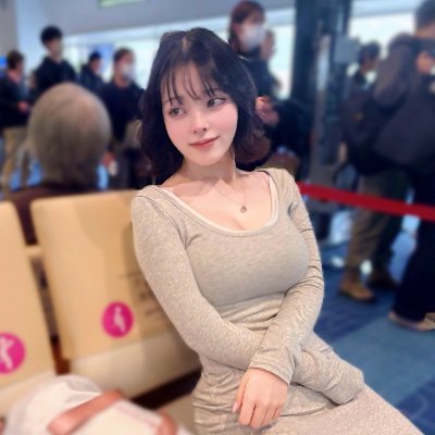 Ziizi_ih's profile picture