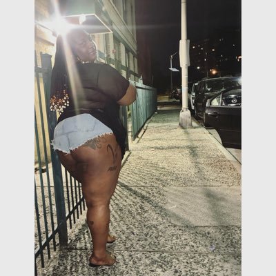 thicc_26's profile picture