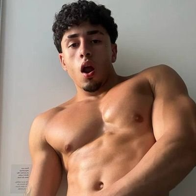 °•MACETADA NELES•°'s profile picture