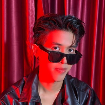 ฟลุ๊คซี่ ตีกลองประชุม's profile picture