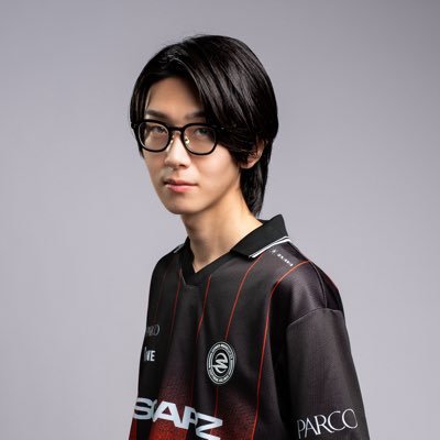 リン's profile picture