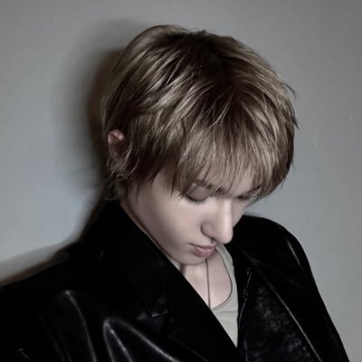 proudbymars's profile picture