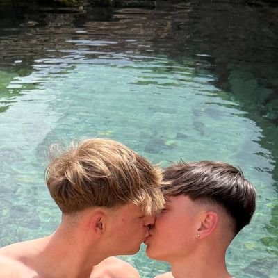 axydanworld's profile picture