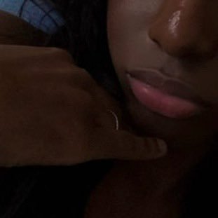 ebonyt0es's profile picture