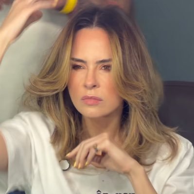 luiza's profile picture