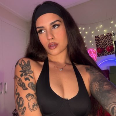 ItsAvaStone's profile picture