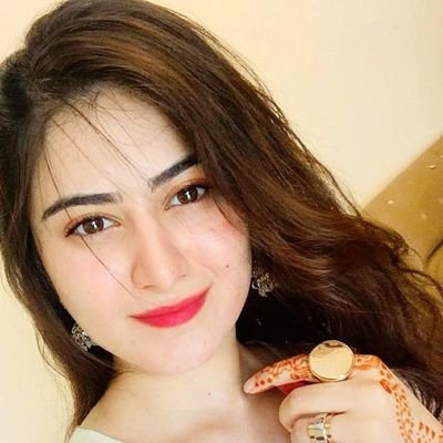 Zareena Afridi🫅's profile picture