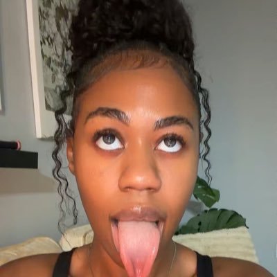 XO's profile picture