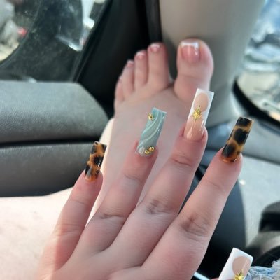 novaslilpiggies's profile picture