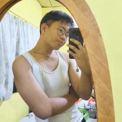 onik 👾's profile picture