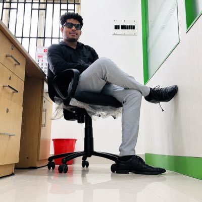 சாரதி's profile picture