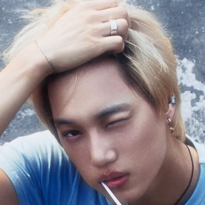 ℰ's profile picture