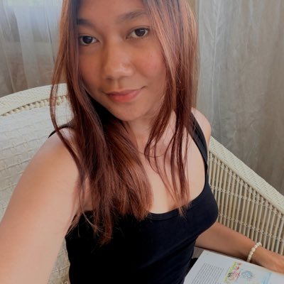 PrincessSarrrii's profile picture