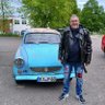 MikeApfelbaum KLARNAME NICHTMIGRANT EINHEITSBRAUN 的头像