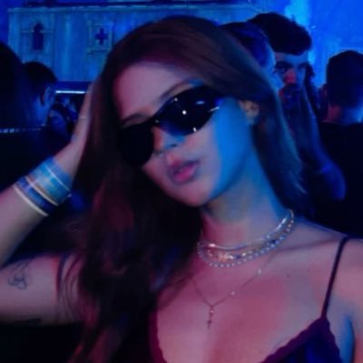 déborah titular's profile picture