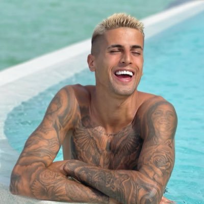 jheqx's profile picture
