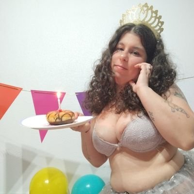 petiteotaku94's profile picture