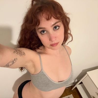 vampireheolie's profile picture