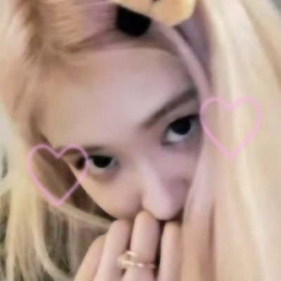 Rosieswifey_y's profile picture
