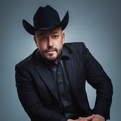 LUPILLO RIVERA's profile picture