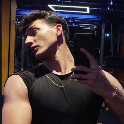 ᘛFⱯELZINHO ☬ ❤️'s profile picture